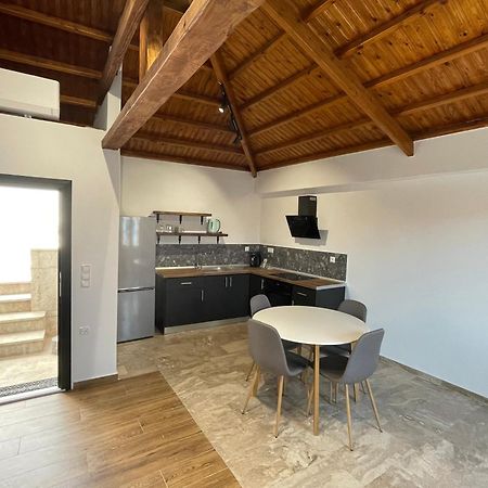 Q Apartments Molyvos ميثيمْنا المظهر الخارجي الصورة