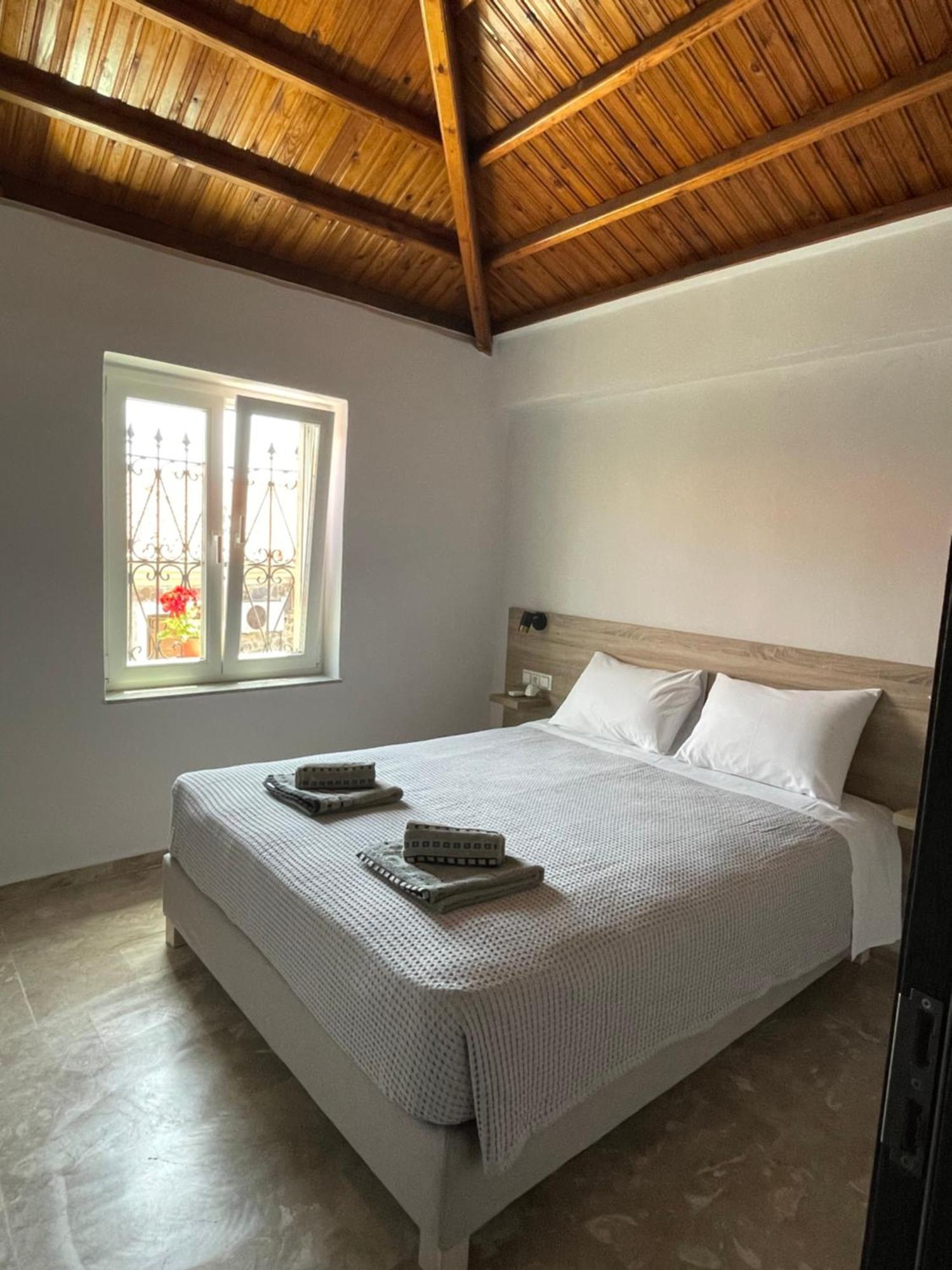 Q Apartments Molyvos ميثيمْنا المظهر الخارجي الصورة